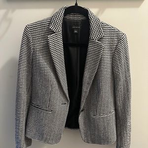 Ann Taylor houndstooth jacket size 6 black and cream